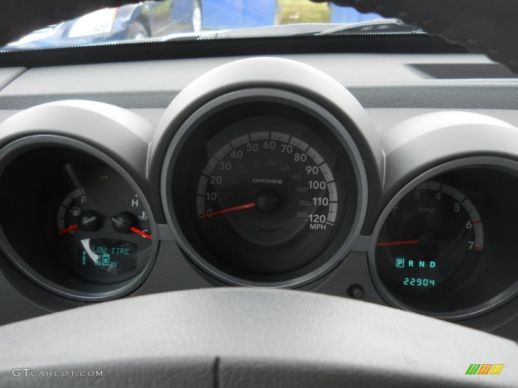 2011 Dodge Nitro Heat 4x4 Gauges Photo #55428216