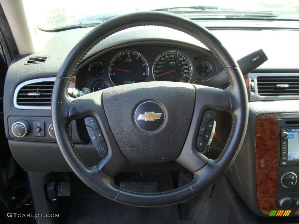 2007 Chevrolet Tahoe LTZ 4x4 Ebony Steering Wheel Photo #55431502