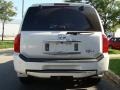 Tuscan Pearl White - QX 56 4WD Photo No. 6