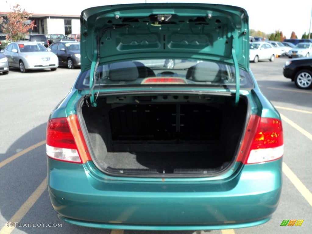 2004 Chevrolet Aveo Special Value Sedan Trunk Photo #55432287