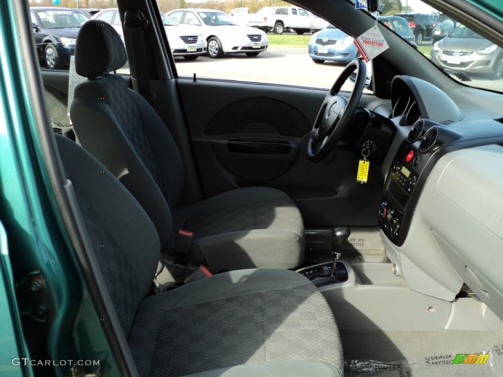 2004 Aveo Special Value Sedan - Modern Green / Gray photo #24