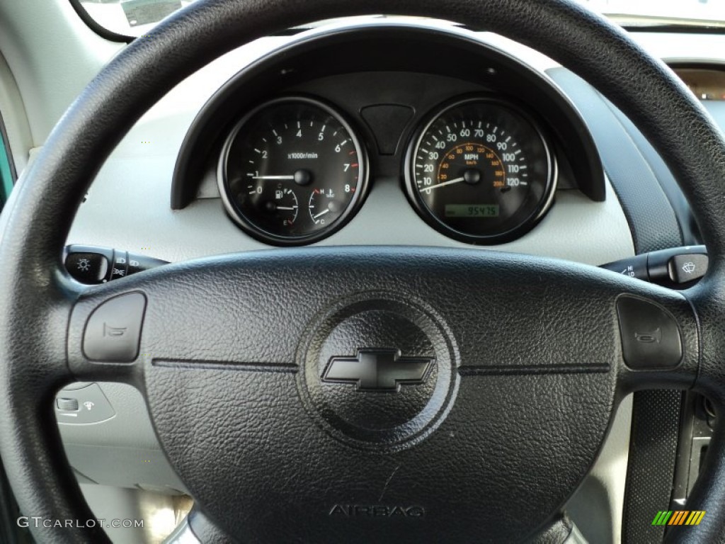 2004 Chevrolet Aveo Special Value Sedan Gray Steering Wheel Photo #55432464