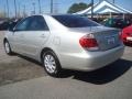 Lunar Mist Metallic - Camry LE Photo No. 4
