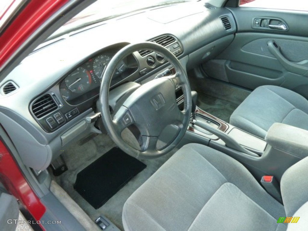 Gray Interior 1997 Honda Accord SE Coupe Photo #55433111