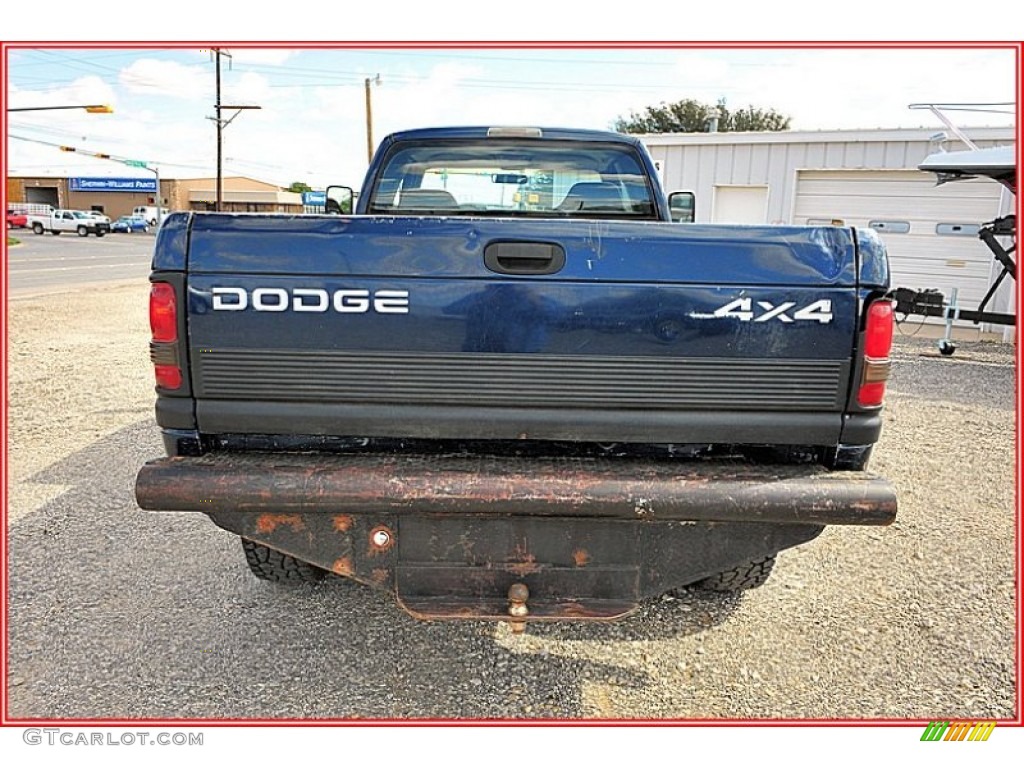 2001 Ram 2500 ST Quad Cab 4x4 - Patriot Blue Pearl / Agate photo #4