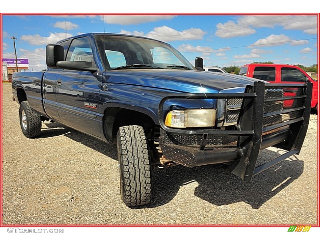 2001 Ram 2500 ST Quad Cab 4x4 - Patriot Blue Pearl / Agate photo #10