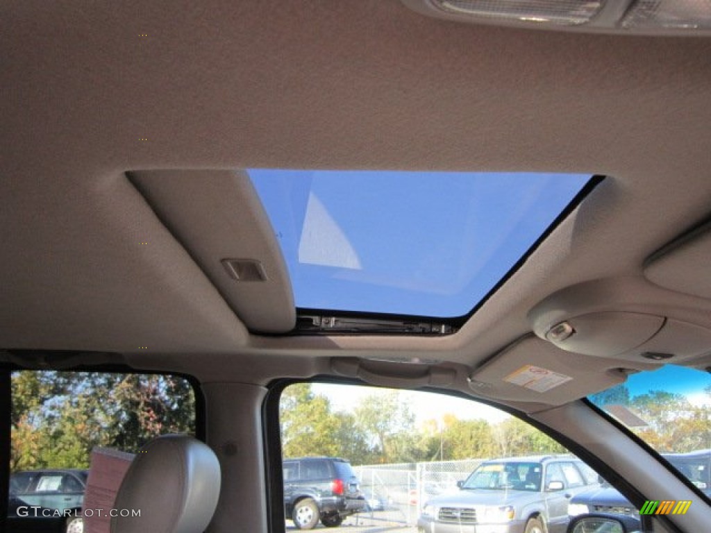2002 Oldsmobile Bravada AWD Sunroof Photos