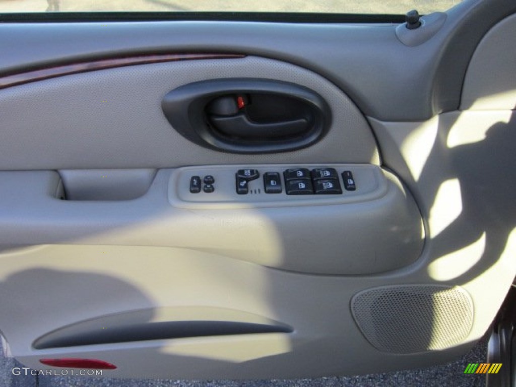 2002 Oldsmobile Bravada AWD Pewter Door Panel Photo #55434658