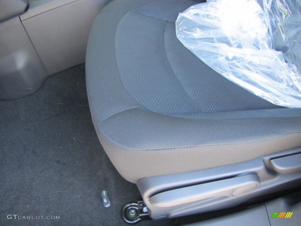 2012 Rogue S Special Edition - Pearl White / Gray photo #10