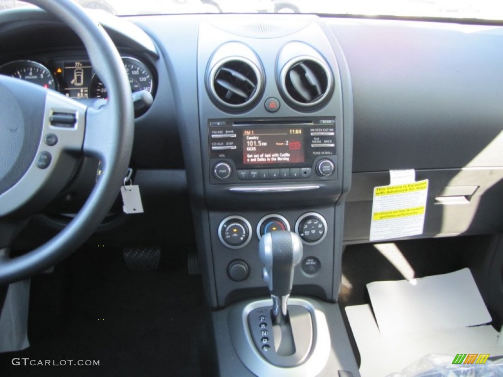 2012 Rogue S Special Edition - Pearl White / Gray photo #12