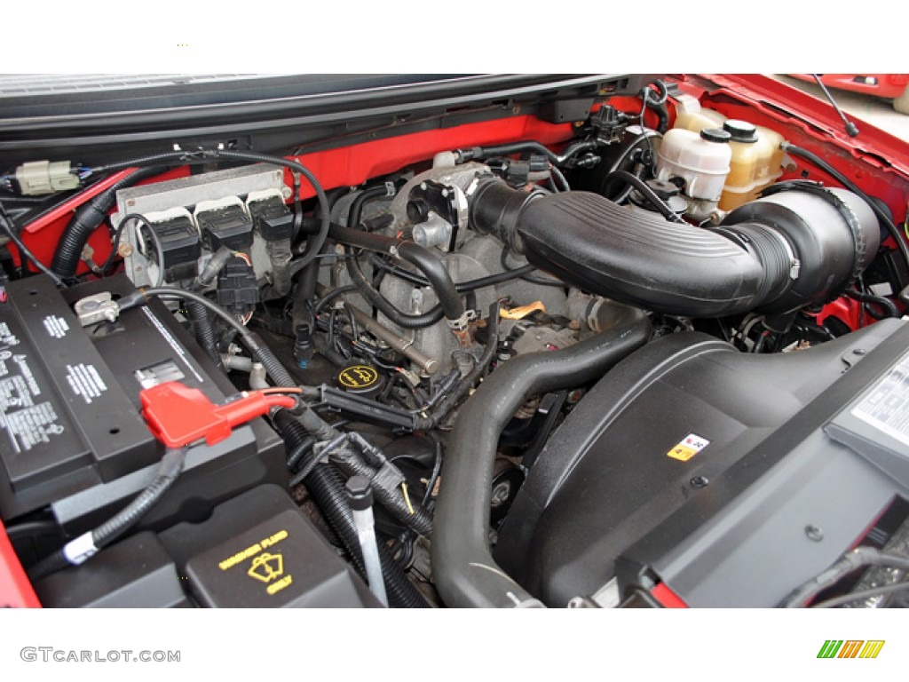 2006 F150 STX SuperCab 4x4 - Bright Red / Medium/Dark Flint photo #11