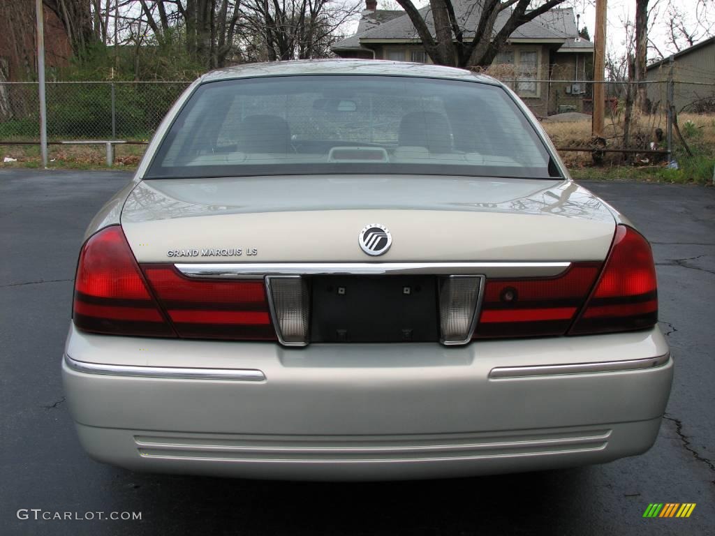 2003 Grand Marquis LS - Gold Ash Metallic / Medium Parchment photo #9