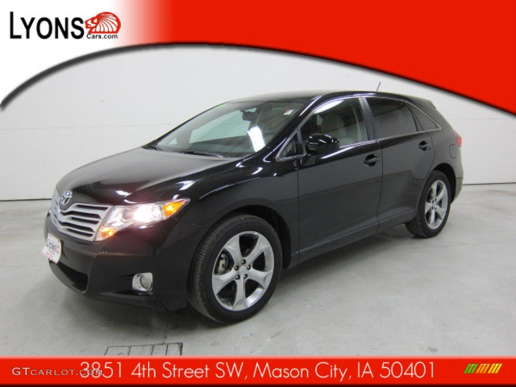 2011 Venza V6 - Black / Ivory photo #1