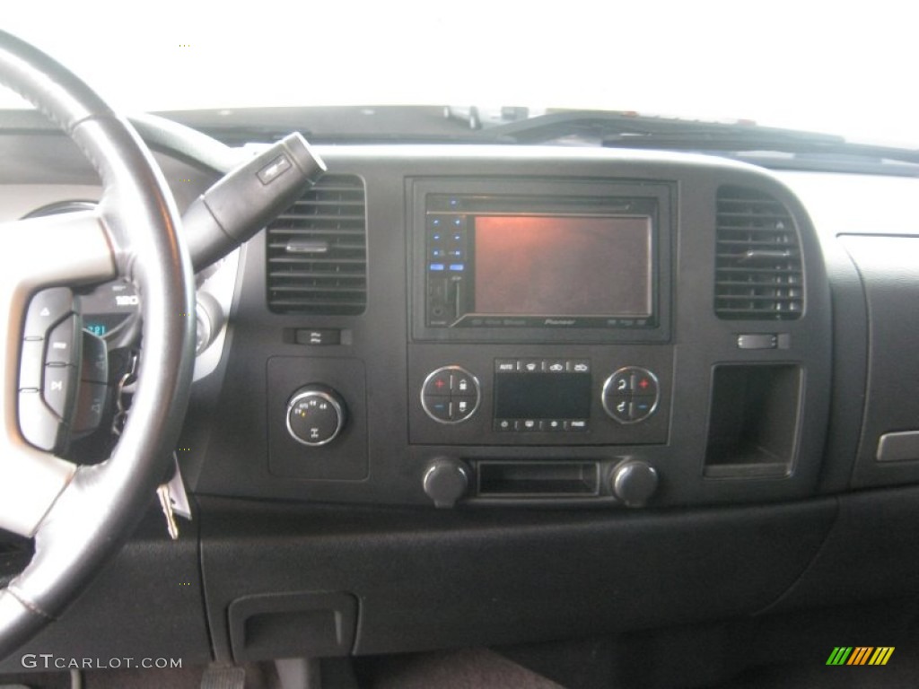 2008 Silverado 1500 LT Extended Cab 4x4 - Summit White / Ebony photo #9