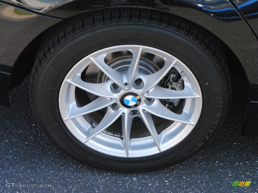 2010 3 Series 328i Sedan - Jet Black / Black photo #6