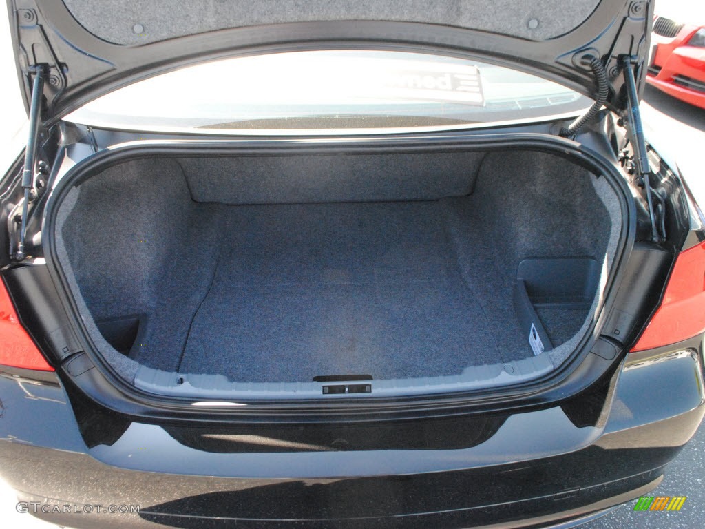 2010 3 Series 328i Sedan - Jet Black / Black photo #9