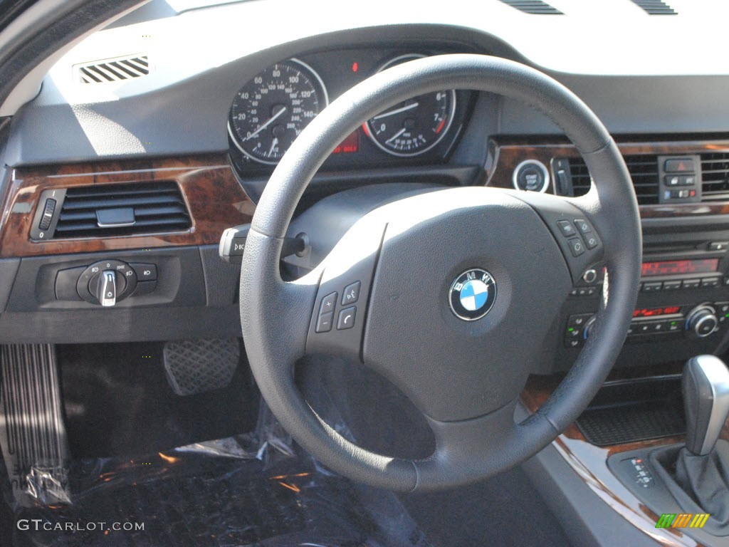 2010 3 Series 328i Sedan - Jet Black / Black photo #15
