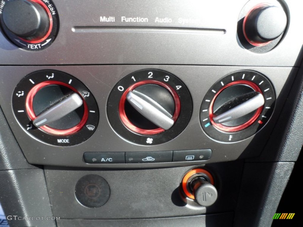 2007 Mazda MAZDA3 s Sport Hatchback Controls Photo #55443472