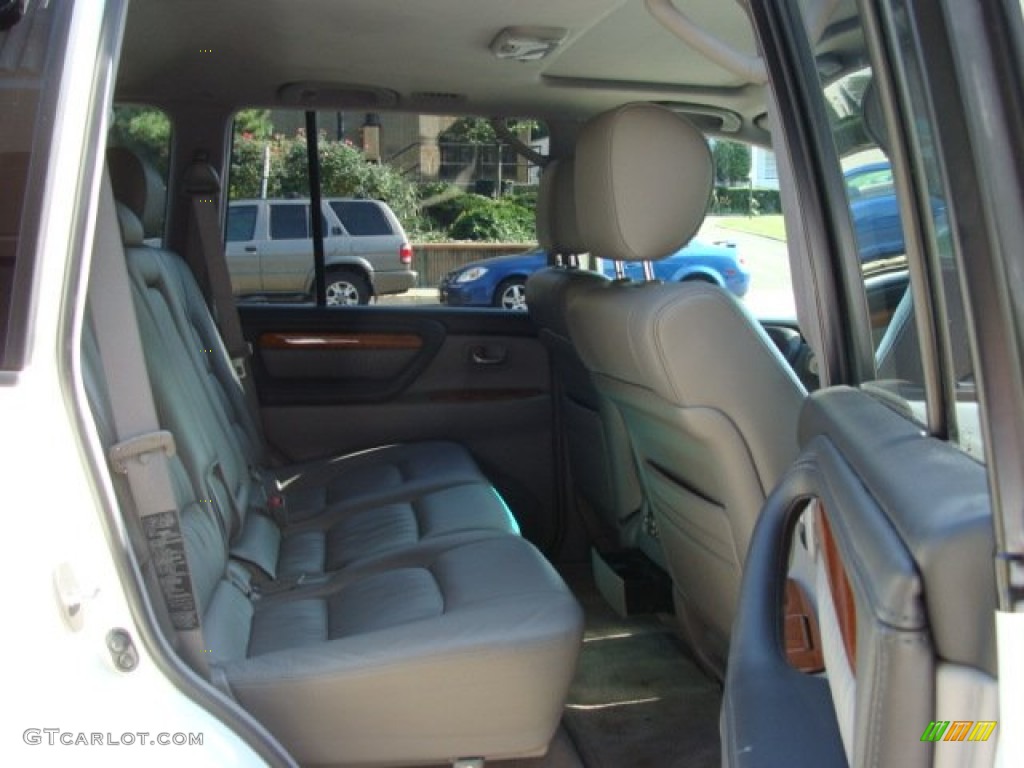2007 LX 470 - Crystal White / Ivory photo #12