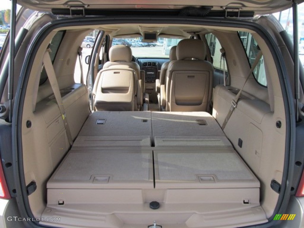 2006 Uplander LT - Amber Bronze Metallic / Cashmere photo #17