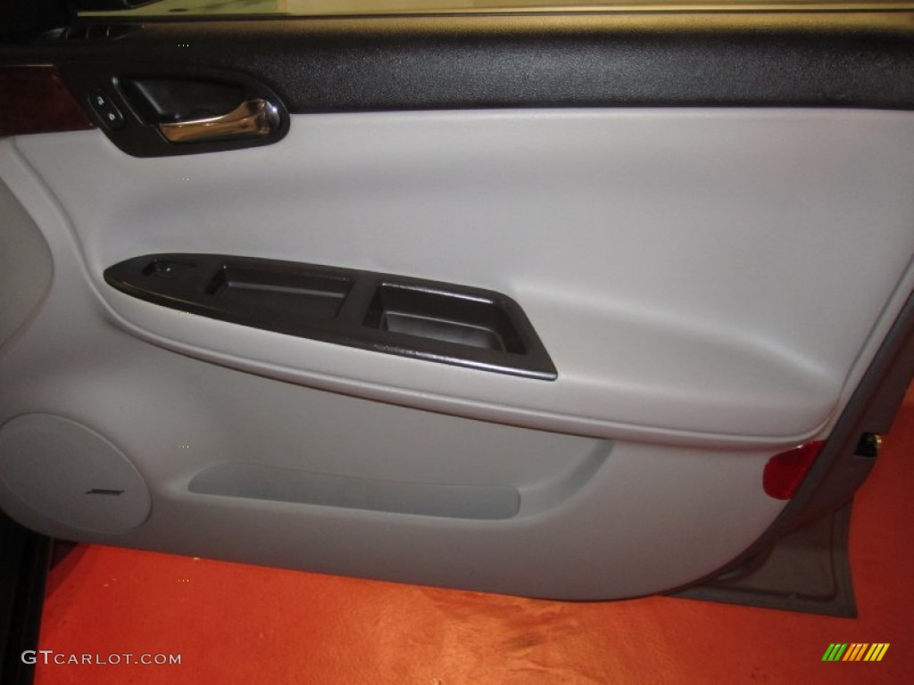 2006 Impala LTZ - Dark Silver Metallic / Gray photo #25