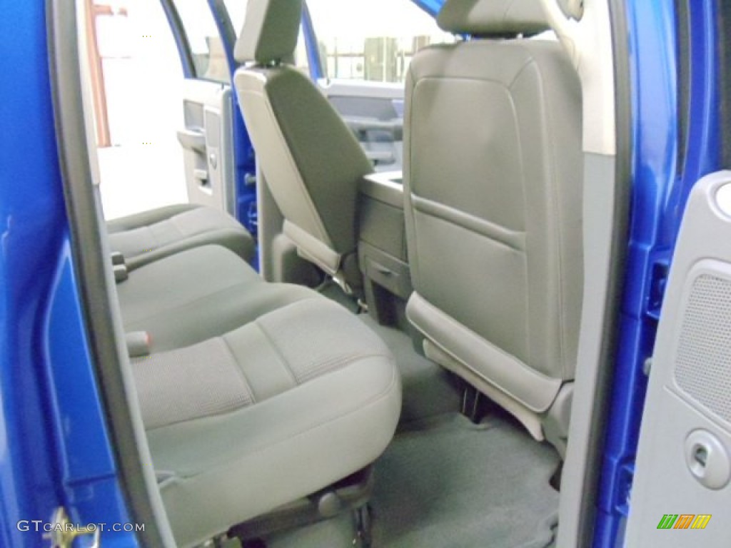 2007 Ram 1500 SLT Quad Cab 4x4 - Electric Blue Pearl / Medium Slate Gray photo #19
