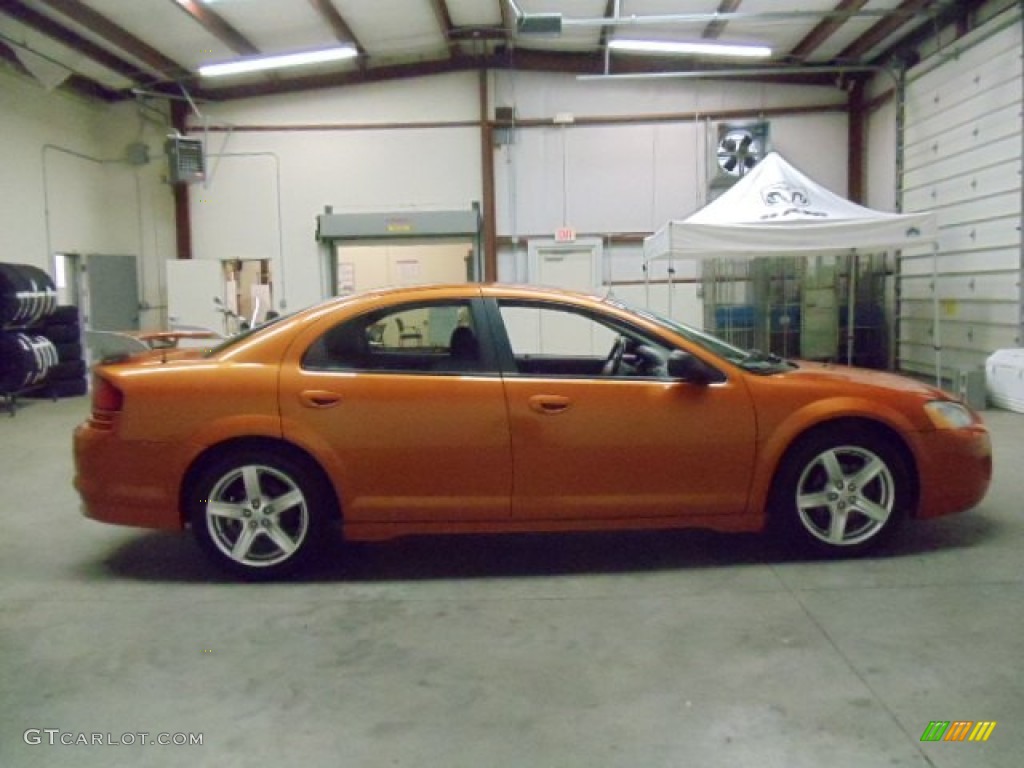 Orange Blast Pearl 2005 Dodge Stratus R/T Sedan Exterior Photo #55455080