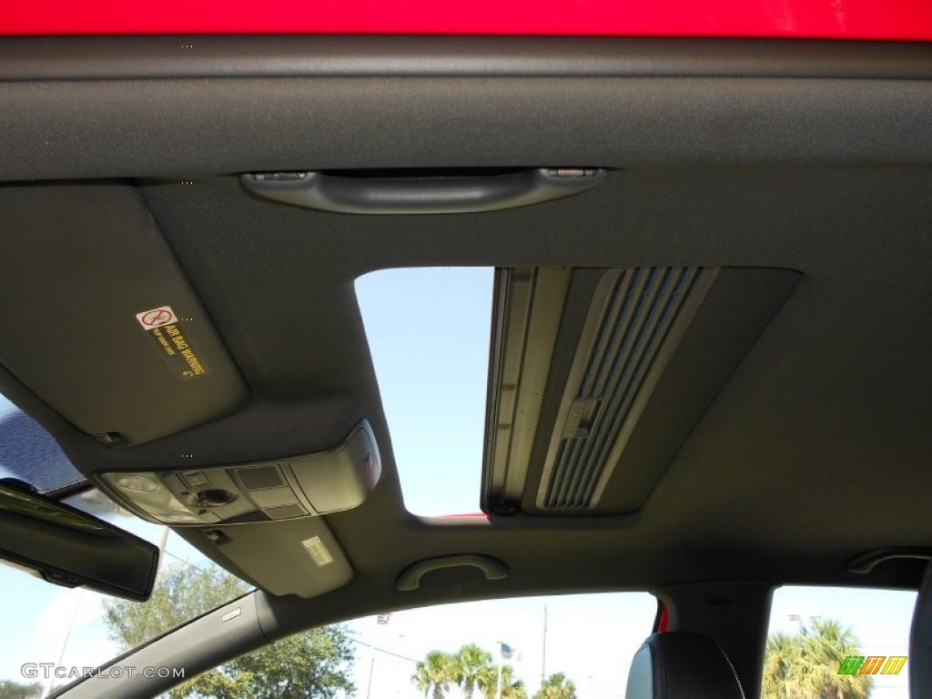 2008 R32  - Tornado Red / Anthracite photo #27
