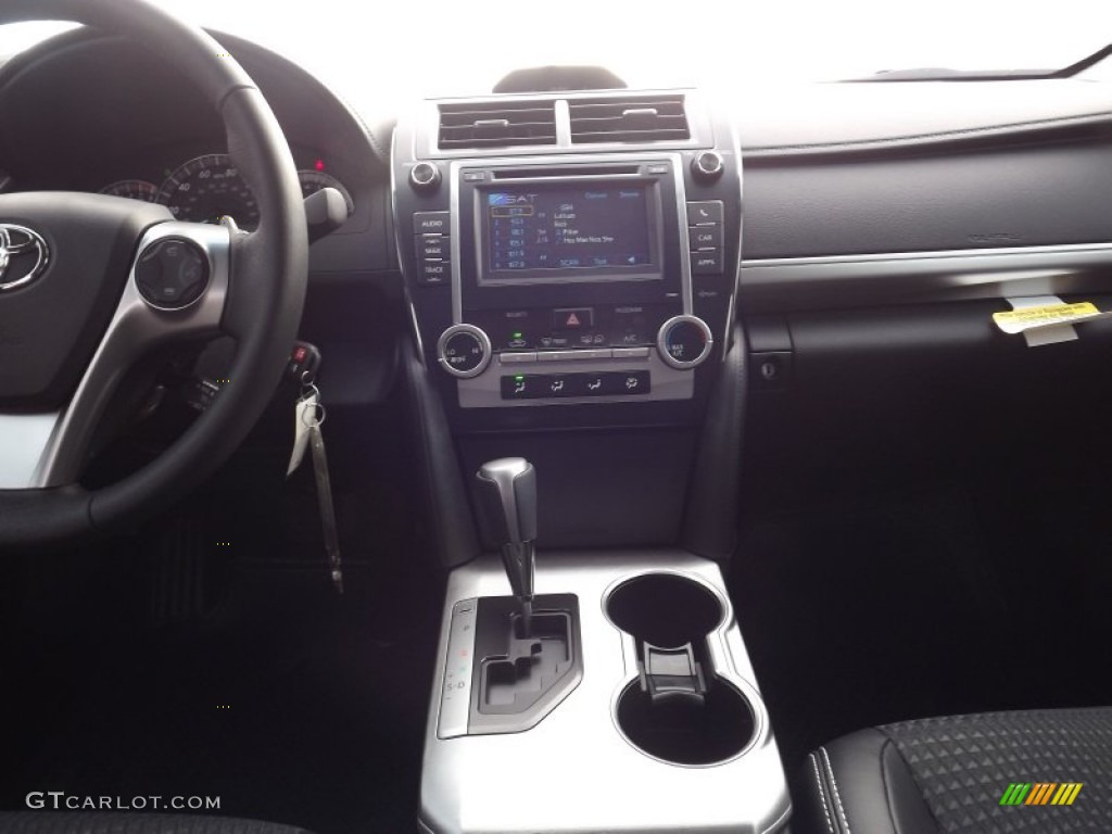 2012 Toyota Camry SE 6 Speed ECT-i Automatic Transmission Photo #55455837
