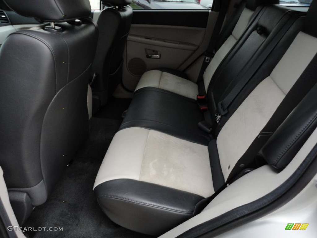 Dark Slate Gray/Light Graystone Interior 2010 Jeep Grand Cherokee Limited 4x4 Photo #55455956