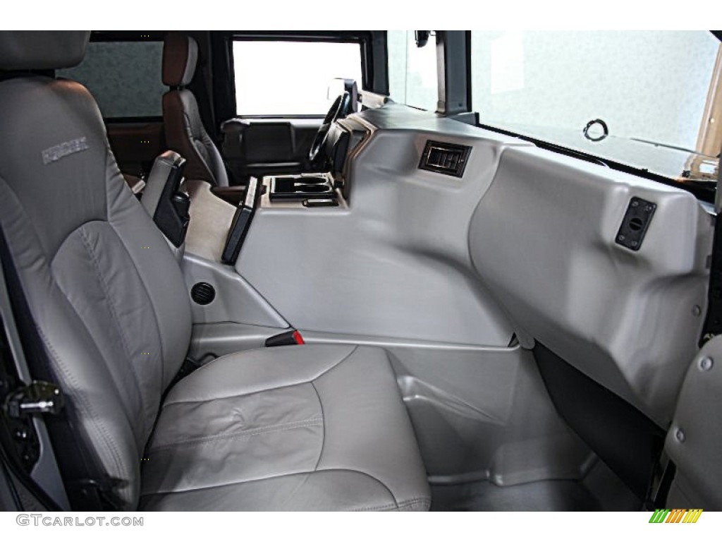 2003 H1 Wagon - Black / Cloud Gray photo #8