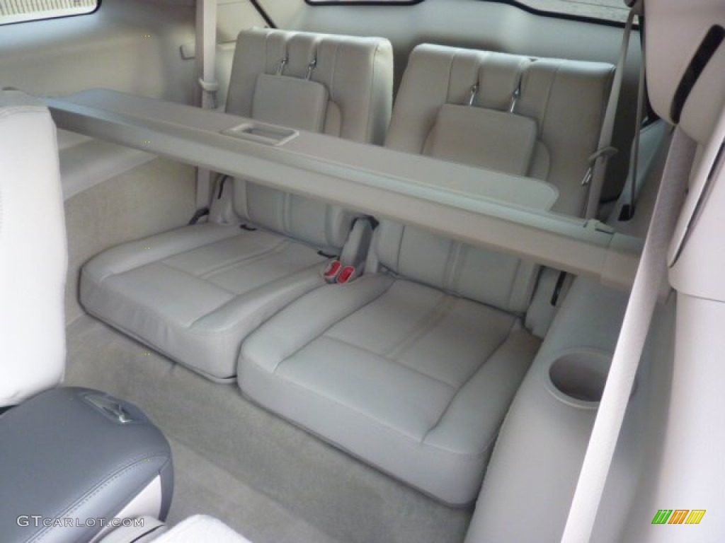 Light Stone Interior 2011 Lincoln MKT AWD EcoBoost Photo #55458137