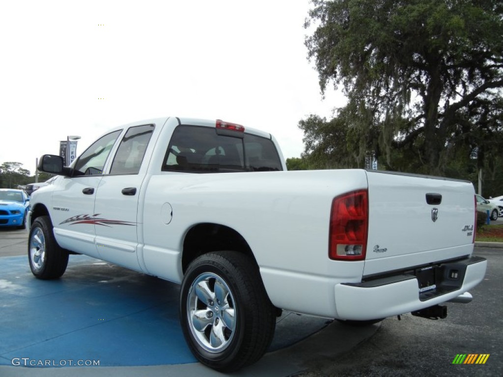 2005 Ram 1500 SLT Quad Cab 4x4 - Bright White / Dark Slate Gray photo #3