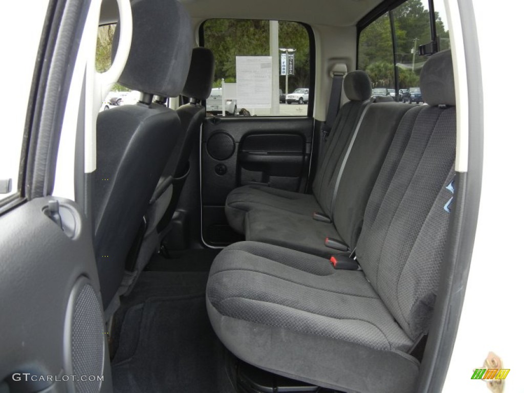 2005 Ram 1500 SLT Quad Cab 4x4 - Bright White / Dark Slate Gray photo #17