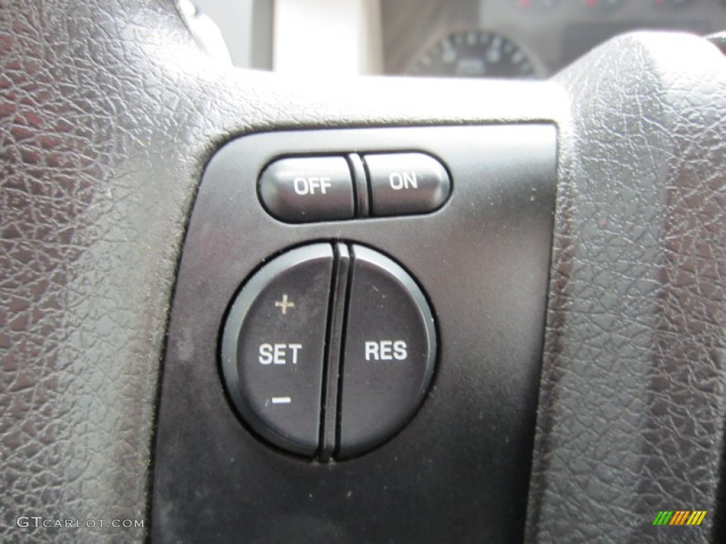 2009 Ford F350 Super Duty XLT SuperCab 4x4 Controls Photo #55460677