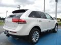 2012 White Platinum Metallic Tri-Coat Lincoln MKX FWD  photo #3