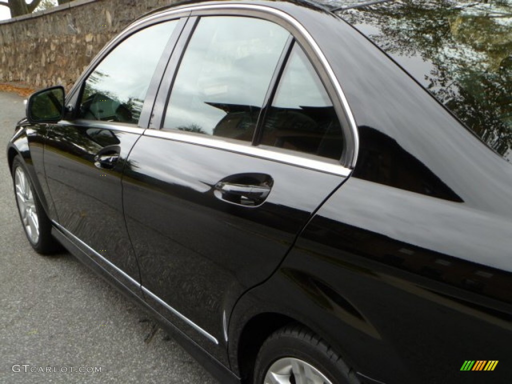 2008 C 300 Sport - Black / Black photo #15