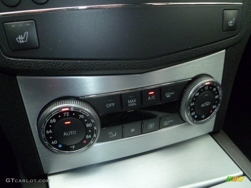 2008 C 300 Sport - Black / Black photo #24