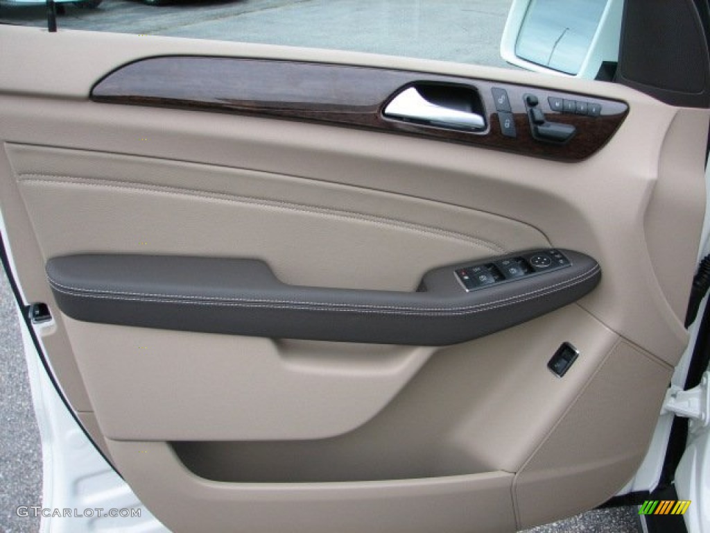 2012 Mercedes-Benz ML 350 BlueTEC 4Matic Almond Beige Door Panel Photo #55463105