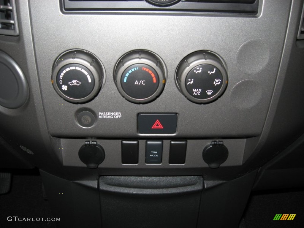 2008 Nissan Titan XE King Cab Controls Photo #55463450