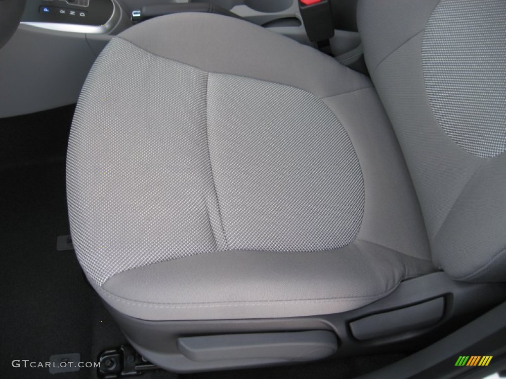 Gray Interior 2012 Hyundai Accent GS 5 Door Photo #55463849