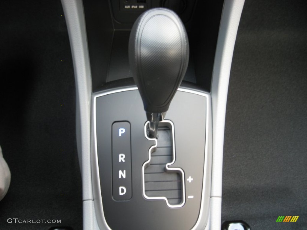 2012 Hyundai Accent GS 5 Door 6 Speed Shiftronic Automatic Transmission Photo #55463951