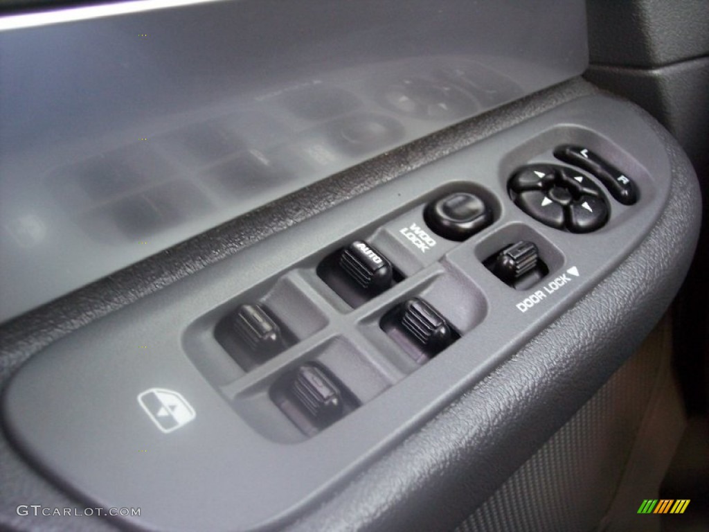 2007 Dodge Ram 3500 SLT Quad Cab Dually Controls Photo #55464239