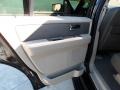 2010 Tuxedo Black Ford Expedition XLT  photo #31