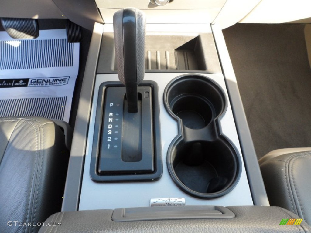 2010 Ford Expedition XLT 6 Speed Automatic Transmission Photo #55467617