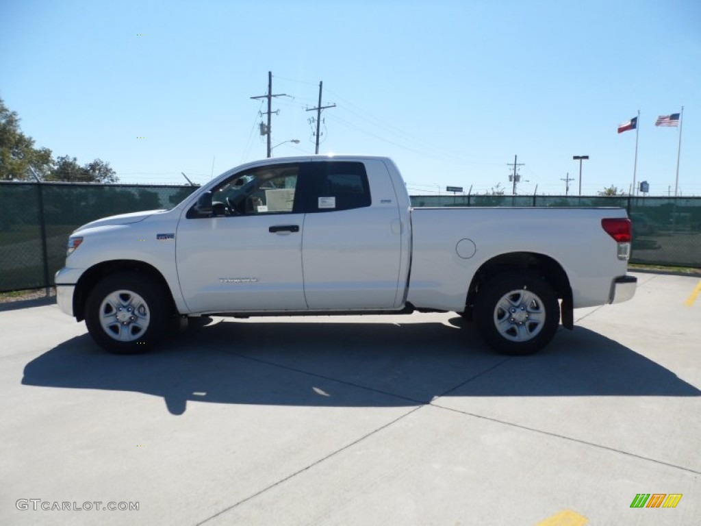 2012 Tundra SR5 Double Cab - Super White / Graphite photo #6