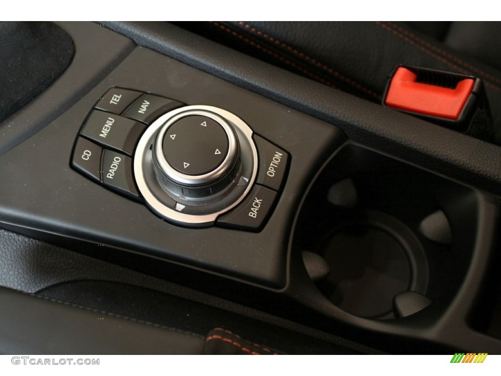 2011 BMW 1 Series M Coupe Controls Photo #55470435