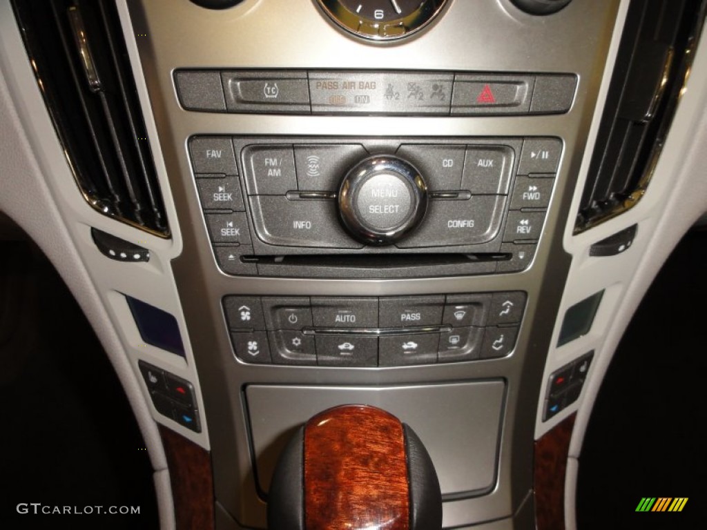 2010 Cadillac CTS 3.0 Sport Wagon Controls Photo #55472528
