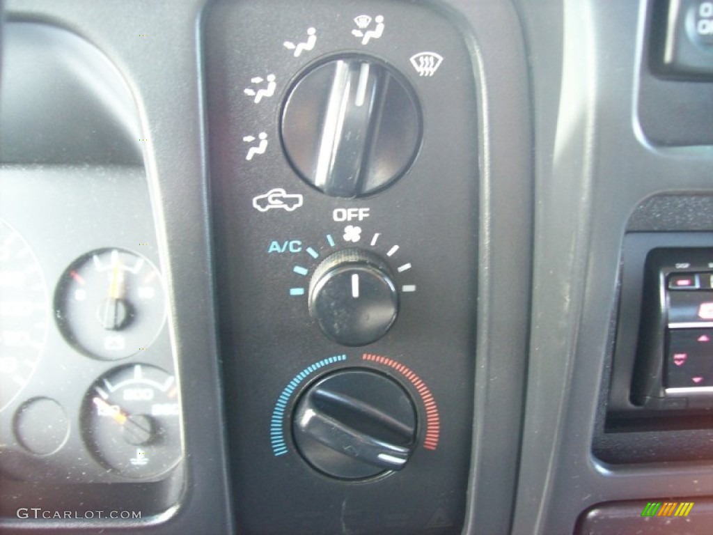 1997 Dodge Ram 2500 Laramie Extended Cab 4x4 Controls Photo #55473647