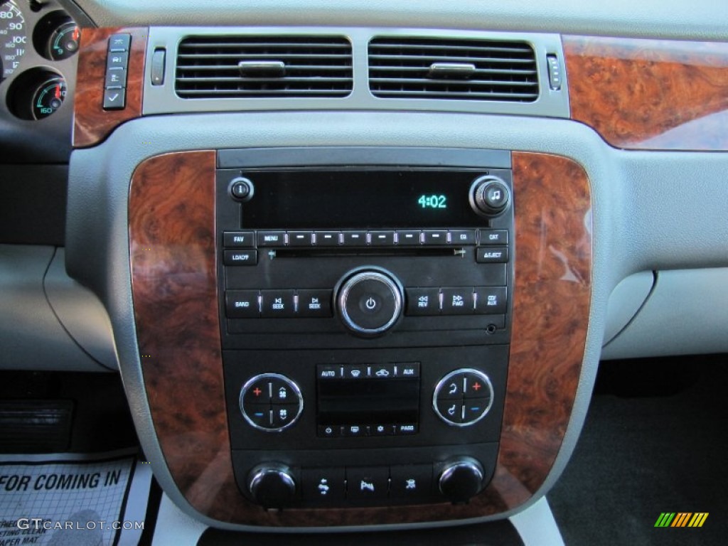 2008 Chevrolet Tahoe LT 4x4 Controls Photo #55476719